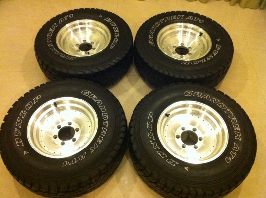 ขายล้อ 15 off road พร้อมยาง 31 all ปี 2012