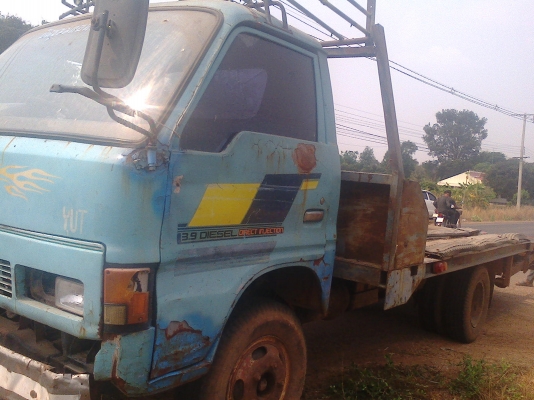 เทลเลอร์ 6ล้อ อีซูสุ เครื่อง100 แรง สวยพร้อมใช้ 180000 เทลเลอร์ 6ล้อ อีซูสุ เครื่อง100 แรง สวยพร้อมใช้ 180000