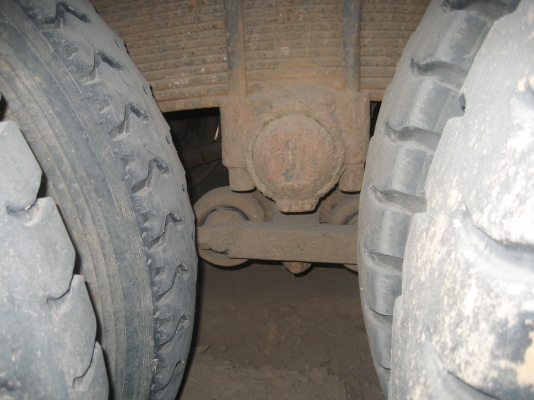 ขาย  หาง เครื่อง 6BD1  165 แรง  330,000 บาท