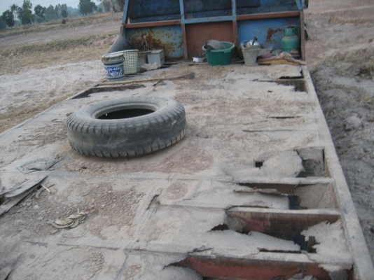 ขาย  หาง เครื่อง 6BD1  165 แรง  330,000 บาท