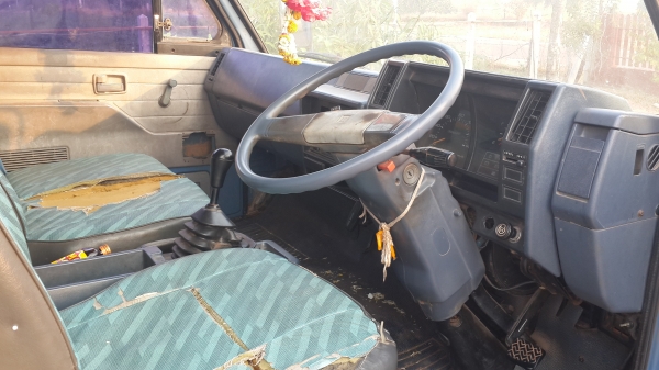 ขายด่วนหกล้อ115สั่งลุย NPR59LU5F Mสภาพพร้อมใช้ราคาโคตรถูกรีบโทร0801515451