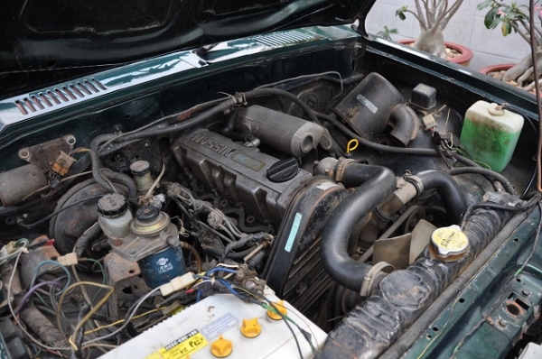 ขาย NISSAN 720 วางเครื่องใหม่เป็นเครื่อง NISSAN LD20 ดีเซลแห้งๆ สุดประหยัด พร้อมใช้งาน