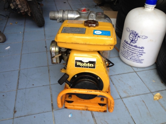 ปั้มน้ำเครื้อง robin 130ccของมาจากญี่ปุ่นสภาพสวย