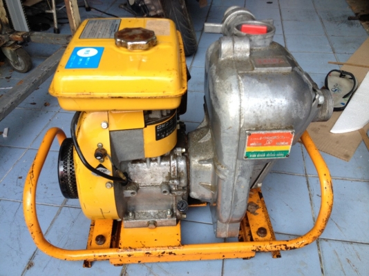 ปั้มน้ำเครื้อง robin 130ccของมาจากญี่ปุ่นสภาพสวย ปั้มน้ำเครื้อง robin 130ccของมาจากญี่ปุ่นสภาพสวย