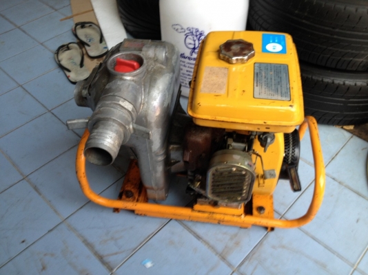 ปั้มน้ำเครื้อง robin 130ccของมาจากญี่ปุ่นสภาพสวย ปั้มน้ำเครื้อง robin 130ccของมาจากญี่ปุ่นสภาพสวย