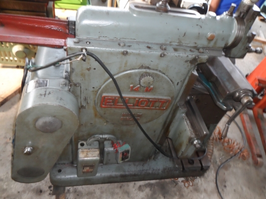 ขายครับขายเครื่องไสขนาด 14" อังกฤษ สวย พร้อมใช้ 42000 บาท 0814583376 ช่างเอก มีบริการจัดส่งทั่วประเทศ