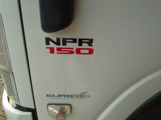 ขายหกล้อครับ NPR 150