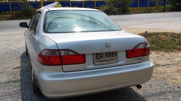 ขายรถเก๋งแอคคอสปี2001ครับ ติดแก็สหัวฉีด ขายรถเก๋งแอคคอสปี2001ครับ ติดแก็สหัวฉีด