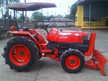 ขายรถไถ Kubota L 3408 (4WD) พร้อมมีดดันหน้า ขายรถไถ Kubota L 3408 (4WD) พร้อมมีดดันหน้า