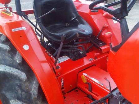 ขายรถไถ Kubota L 3408 (4WD) พร้อมมีดดันหน้า
