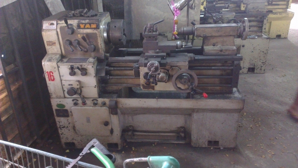 Sell> Lathe แท่นกลึงมือสอง Yam 3.5 ฟุต 3 เพลา มีเบลค รุ่น 550 G. เครื่องเงียบ หน้าแท่นสวย เจ้าของเดิมใช้ได้ไม่ถึงปีเลยครับ