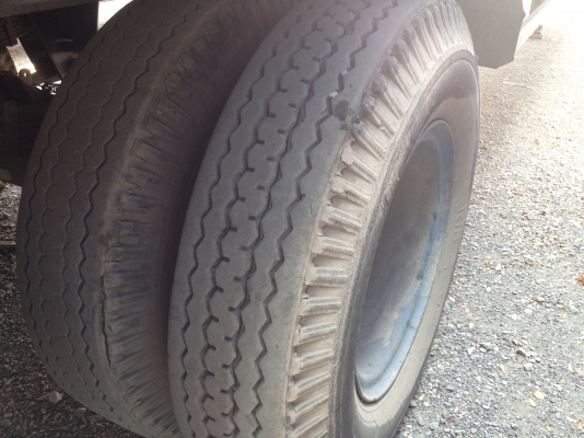 พื้นเรียบ มือสอง 2 เพลา 3MM สภาพสวยพร้อมใช้งาน  สนใจติดต่อ 087-024-8182 คุณจอยMPP