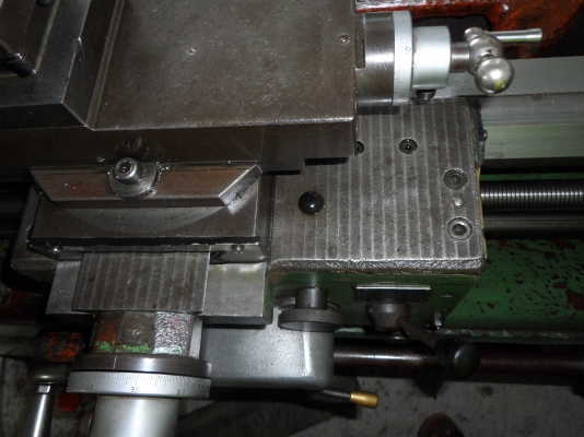 ขายครับขายเครื่องกลึง 5.5 ฟุต ไต้หวัน ยี่ห้อ tmc 400*800 สี่เพลาตัด มีเบรค สภาพพร้อมใช้ 85000 บาท 0814583376 ช่างเอกมีบริการจัดส่งทั่วประเทศ