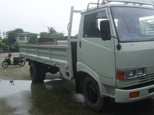 ขายด่วน รถ 6 ล้อ HINO KM 779  ราคาถูก (อยากขาย)