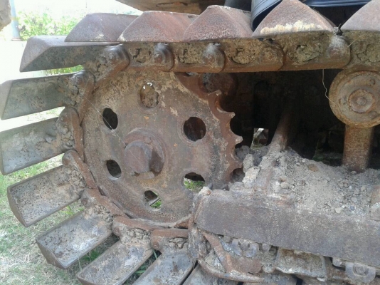 ขายเหมารถแมคโคแทคเตอร์3 คัน 690000บาทด่วนคับ