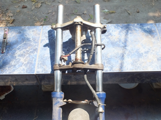 ขายโช้คแผงคอ vr150 ครบชุด สวย สวย แกนไม่มีรอย ขายโช้คแผงคอ vr150 ครบชุด สวย สวย แกนไม่มีรอย