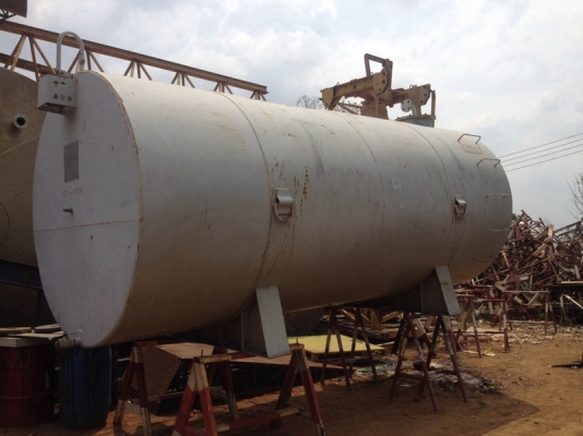 ขายถังน้ำมัน 19,000 ลิตร สภาพสวย ไม่มีสนิม