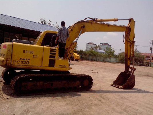 ขายด่วนแม็กโครKOMATSU   PC-120-6รถสวยเต็มพร้อมใช้เอกสารอินวอย
