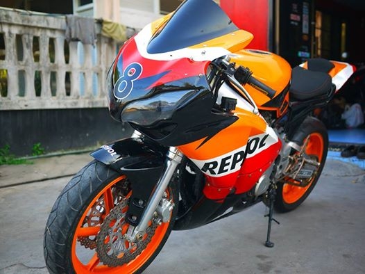 ขาย CBR92 ตัวคาร์บูร์ไฟฟ้า แฟริ่ง CBR1000 2008 พร้อมทะเบียนแท้ ท่อสูตร over
