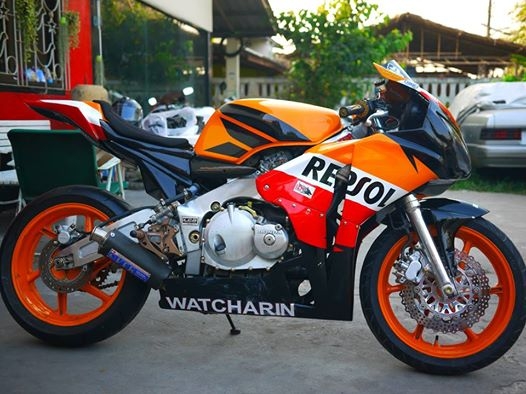 ขาย CBR92 ตัวคาร์บูร์ไฟฟ้า แฟริ่ง CBR1000 2008 พร้อมทะเบียนแท้ ท่อสูตร over
