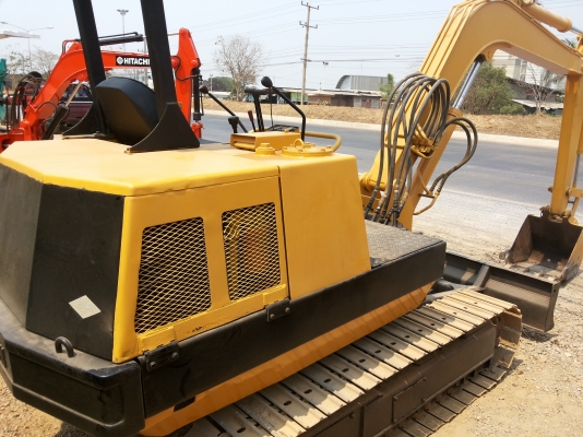 ขายรถขุดแบ็คโฮ  MITSUBISHI  ms 035   รถเก่านอกสภาพดีพร้อมใช้งาน มีเอกสารแจ้งจำหน่าย