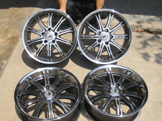 ล้อแม็ก wwork ขอบ17 114x5รู สภาพใหม่มาก ราคาถูกครับ