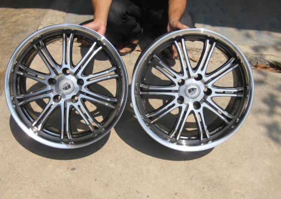 ล้อแม็ก wwork ขอบ17 114x5รู สภาพใหม่มาก ราคาถูกครับ