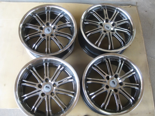 ล้อแม็ก wwork ขอบ17 114x5รู สภาพใหม่มาก ราคาถูกครับ