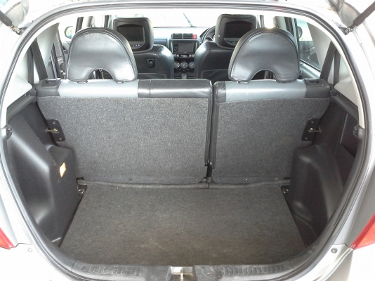 HONDA JAZZ  AT  ปี 2005