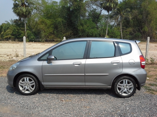 HONDA JAZZ  AT  ปี 2005