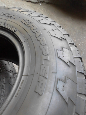 NITTO TERRA GRAPPLER มี 1 คู่ TEL.081-427-3941 NITTO TERRA GRAPPLER มี 1 คู่ TEL.081-427-3941