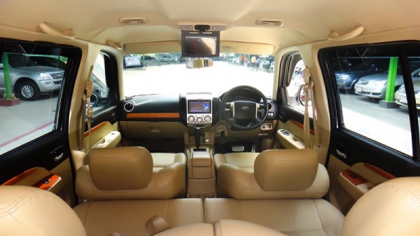 EVEREST - limited 2.5 AT EVEREST - limited 2.5 AT