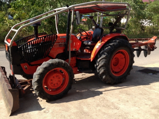 ขายรถไถ KUBOTA M704 ปี 2008
