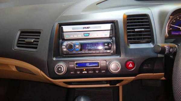 CIVIC -  AS 1.8 i-VTEC AT