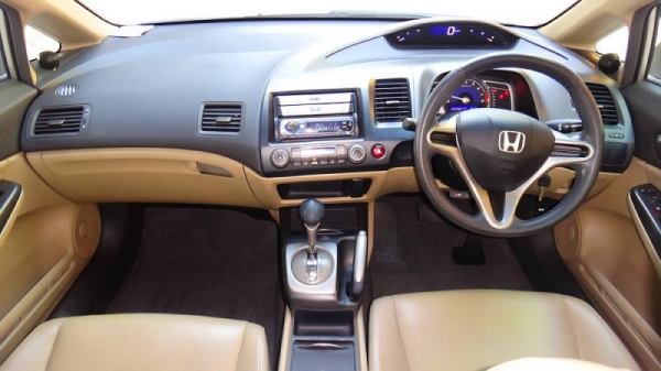 CIVIC -  AS 1.8 i-VTEC AT