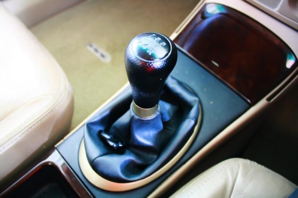 CIVIC - Dimension VTi-LEV 1.7 MT