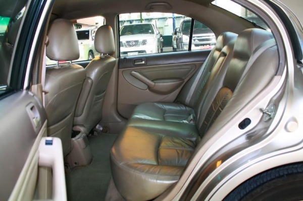 CIVIC - Dimension VTi-LEV 1.7 MT