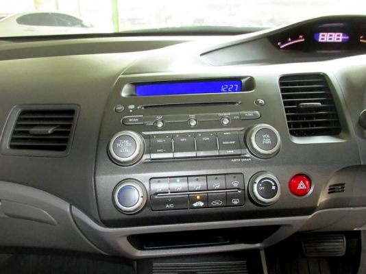 CIVIC -  AS 1.8 i-VTEC AT