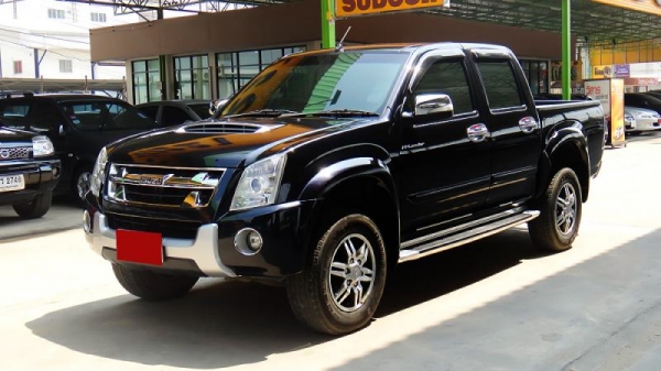 D-MAX - HI LANDER CAB4 3.0 Ddi VGS Turbo AT D-MAX - HI LANDER CAB4 3.0 Ddi VGS Turbo AT