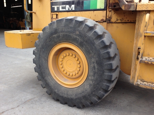 ขายรถตักล้อยาง TCM 850-2