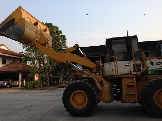 ขายรถตักล้อยาง TCM 850-2