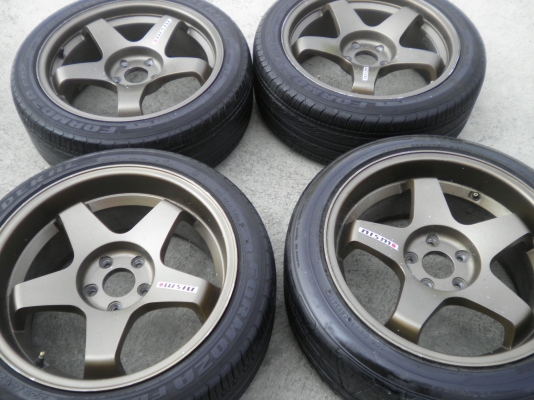 ขอบ 18 กว้าง 8-9 พร้อมยาง