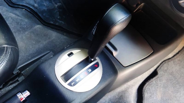 JAZZ - i-DSI 1.5 AT JAZZ - i-DSI 1.5 AT