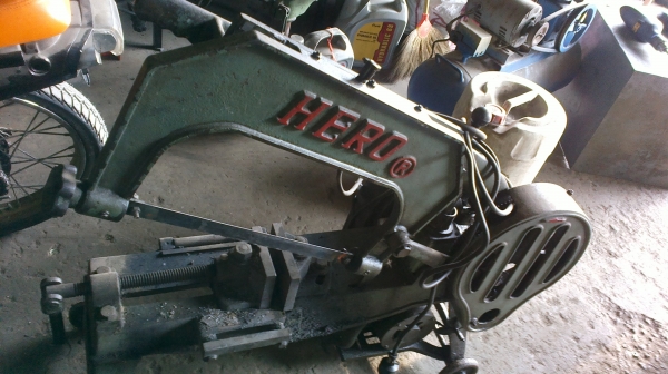 ขายเตรื่องเลื่อย ฮ๊โร่