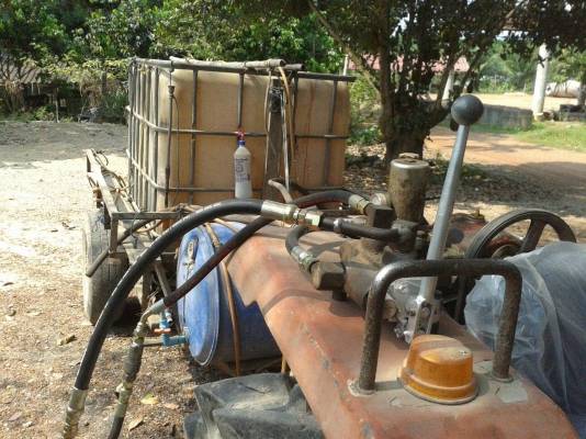 รถพ่วงดั้มพ์ สำหรับรถไถ สนใจสอบถามได้ครับ