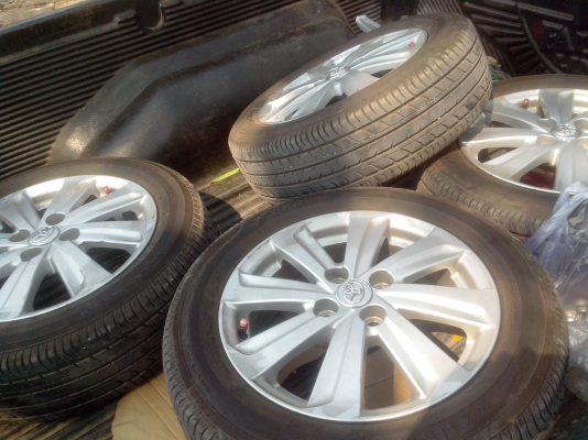 ขายแม็กวีออส ปี13พร้อมยางyokohama 185/60/15วิ่ง4000โล