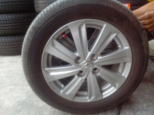 ขายแม็กวีออส ปี13พร้อมยางyokohama 185/60/15วิ่ง4000โล