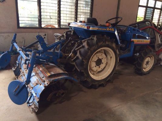 ขายรถแทรคเตอร์ อีเซกิ 2 เพลา มือสองสภาพดีจากญี่ปุ่น พร้อมโรตารึ่ ขายรถแทรคเตอร์ อีเซกิ 2 เพลา มือสองสภาพดีจากญี่ปุ่น พร้อมโรตารึ่