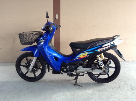 ขาย!!!เวฟ125s สต๊าทมือ ดิ๊สหน้าหลัง ล้อแม็ก รถเครื่องดีคับ ทะเบียนครบ ภาษีไม่หมด