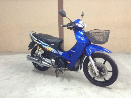 ขาย!!!เวฟ125s สต๊าทมือ ดิ๊สหน้าหลัง ล้อแม็ก รถเครื่องดีคับ ทะเบียนครบ ภาษีไม่หมด